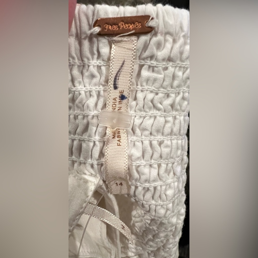 Free People NWT - WOMENS 14 - White Wide-Leg Culottes & Top 2 pc set - Picture 7 of 9